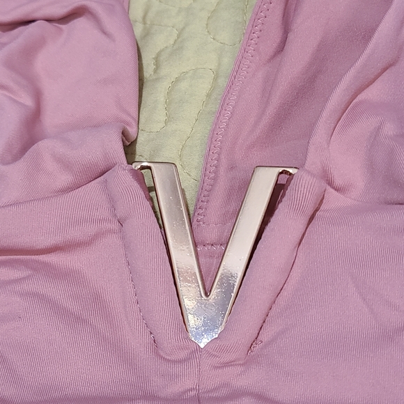 Victoria's Secret VS illusions V bralette size M - Picture 2 of 5